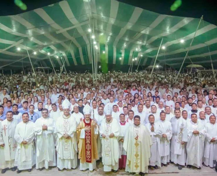 Nuncio Apostólico: 