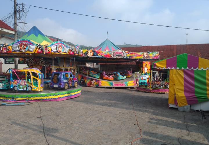 Fiesta patronal aumenta la economía de los comerciantes