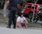 Lesionada al caer de moto
