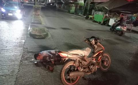 Motociclista se impactó contra ambulancia