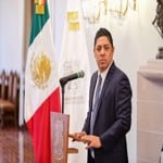 Ricardo Gallardo Juárez ... En gestión.  