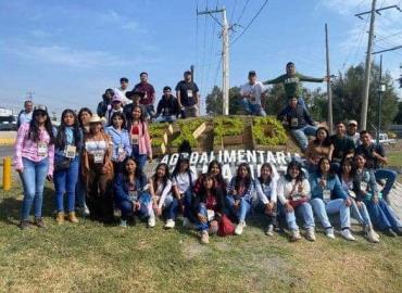 Alumnos de la UTHH visitaron expo agroalimentaria