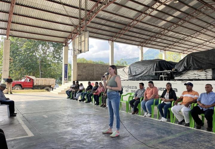 Fortalecen relación gobierno y comunidades en Matlapa