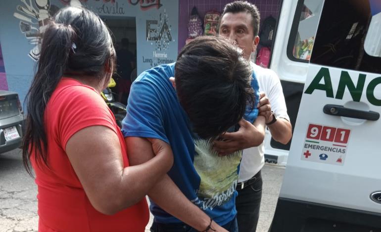 Joven golpeado fue auxiliado