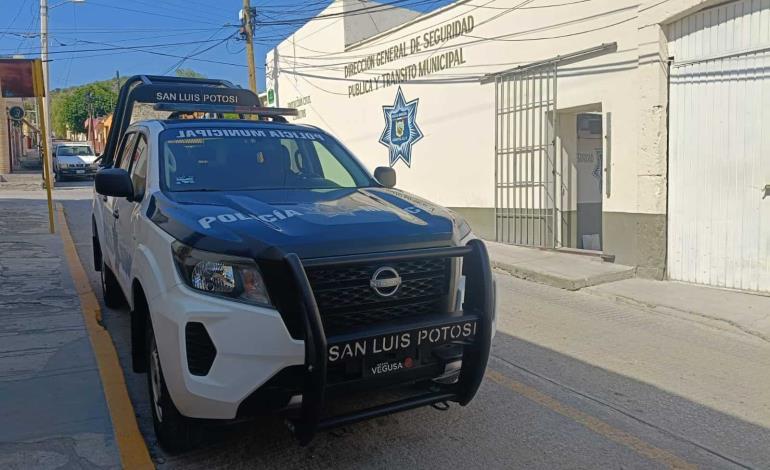 Ebrio escandalizaba en la Plaza Principal