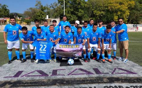 Pacula mantuvo el invicto venció 3-0 a los Veteranos
