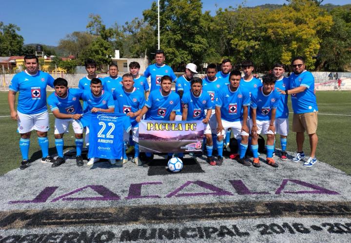 Pacula mantuvo el invicto venció 3-0 a los Veteranos