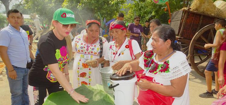 Gran éxito la patlachiza 