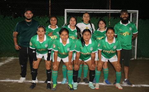 Refaccionaria Hugo´s conquistó el título femenil en Five Soccer

