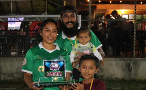 Los Moreno Cruz en familia disfrutaron el campeonato
