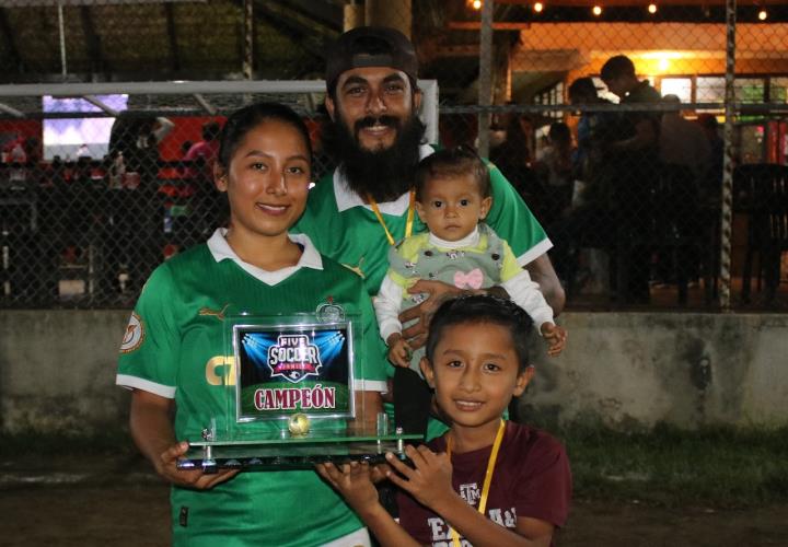 Los Moreno Cruz en familia disfrutaron el campeonato