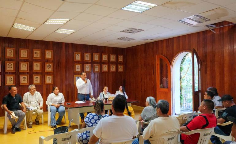 Edil se reunió con  comités de obra