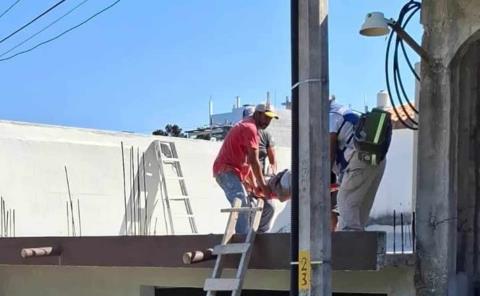 PINTOR SE ELECTROCUTÓ        
