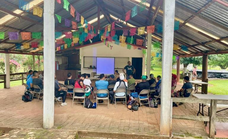 Capacitaron a guías  en rescate acuático