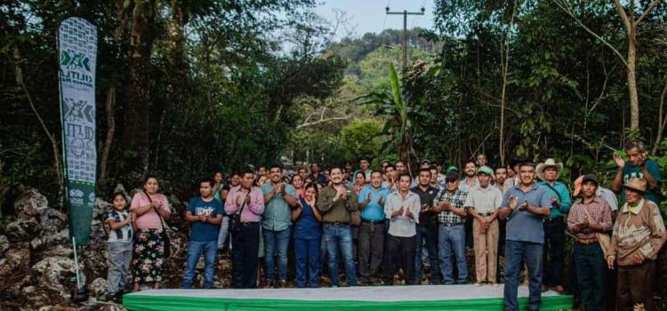 Banderazo a obra en barrio "San José"