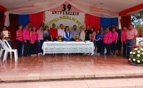 Biblioteca Municipal cumplió 39 aniversario
