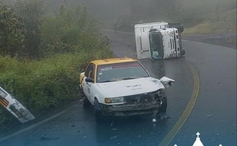 Taxi VS camión
