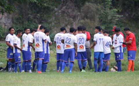 Huasteca FC batalló ante aguerrido club La Morelos