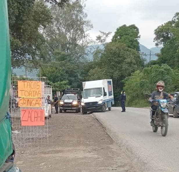 Choque dejó daños materiales en Zacatipán