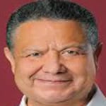 Julio Menchaca......... Respalda 