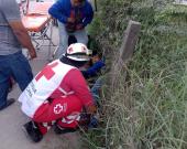 Herido en choque joven motociclista