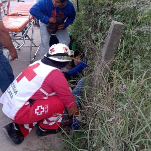 Herido en choque joven motociclista