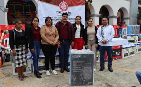 Regidores y presidente apuestan por la educación
