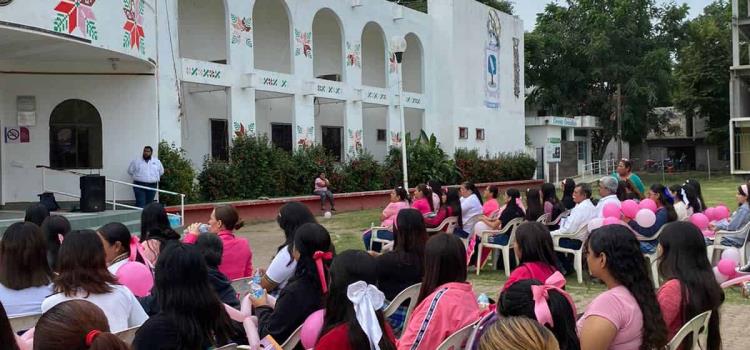 Mujeres claman por  apoyos verdaderos