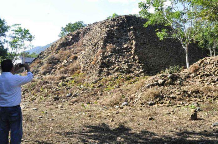 Usan vestigios para construir casas