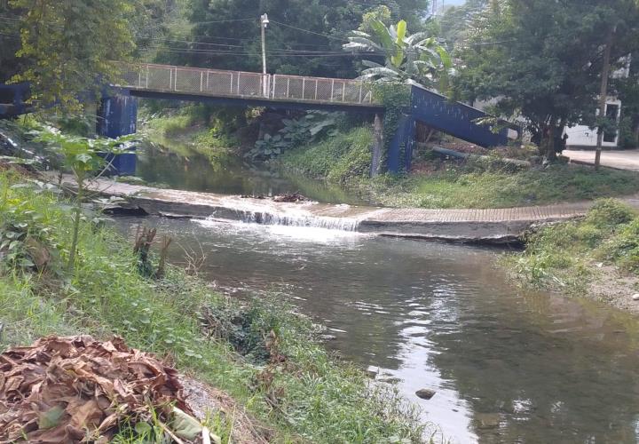 Arroyo Acontla aumentó sus niveles de agua