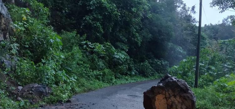 Destrozada la carretera