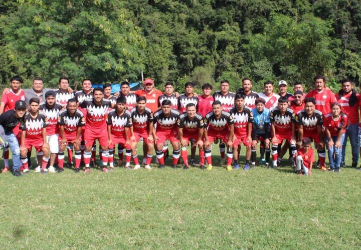 Real Zacatipán es campeón con gol del ´zurdo´ Godínez