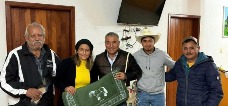 Gabino HernándezFortalece lazos con nueva delegación 