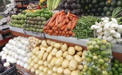 Las frutas y verduras mantienen su precio 
