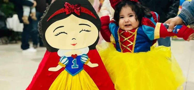 Festejó su primer año la niña Sandy Yamileth