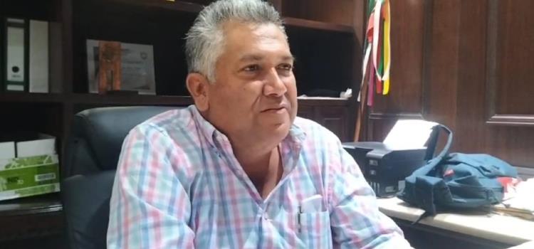 Paco a Secretario  del Ayuntamiento 