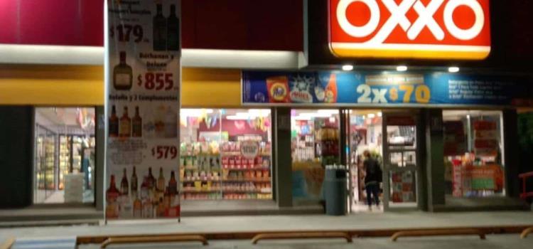 ASALTÓ UN OXXO SOLITARIO HAMPÓN     