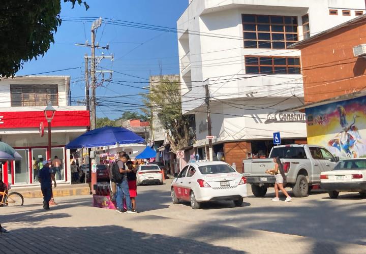 Comercios sufren la cuesta de enero 