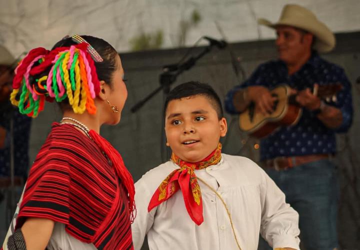 Invitan al Ballet de Danza Folclórica